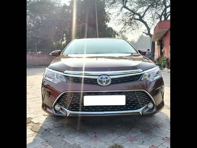 Used 2016 Toyota Camry [2015-2019] Hybrid [2015-2017] for sale at Rs. 13,75,000 in Delhi