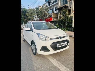 Used 2017 Hyundai Xcent S for sale at Rs. 4,00,000 in Delhi