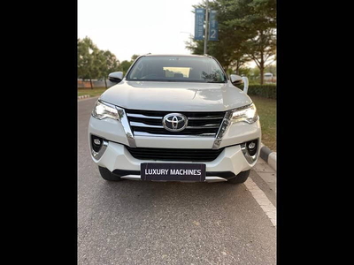 Used 2017 Toyota Fortuner [2016-2021] 2.8 4x2 AT [2016-2020] for sale at Rs. 25,95,000 in Chandigarh