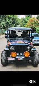 Mahindra jeep 550