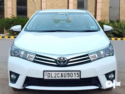 Toyota Corolla Altis 2013-2017 VL AT, 2015, Petrol