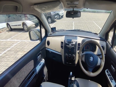 2016 Maruti Suzuki Wagon R 10 VXi AMT