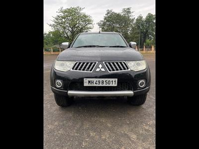 Mitsubishi Pajero Sport 2.5 MT