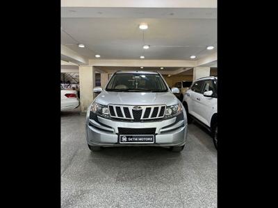 Mahindra XUV500 W6