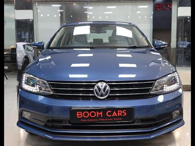 Used 2015 Volkswagen Jetta Highline TDI AT for sale at Rs. 12,75,000 in Chennai