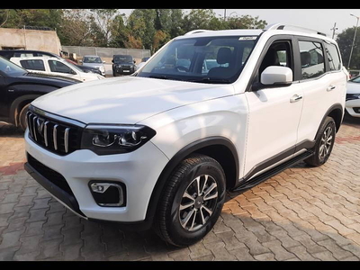 Mahindra Scorpio N Z8 L Petrol MT 7 STR [2022]