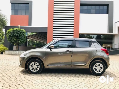 SWIFT AUTOMATIC PETROL SECOND OWNER