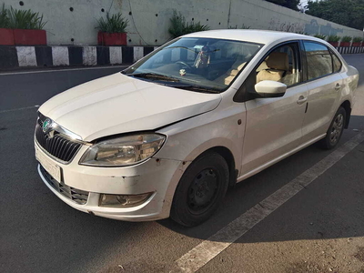 Used 2013 Skoda Rapid [2011-2014] Ambition 1.6 TDI CR MT for sale at Rs. 4,00,000 in Surat