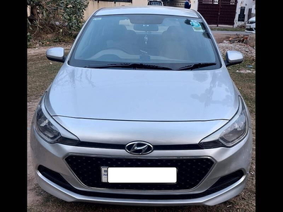 Used 2015 Hyundai Elite i20 [2014-2015] Sportz 1.4 for sale at Rs. 4,25,000 in Ag