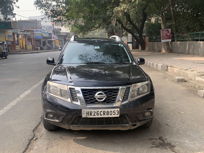 Used 2015 Nissan Terrano [2013-2017] XV D THP Premium 110 PS Edition for sale at Rs. 4,00,000 in Delhi