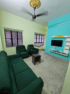 2 BHK Independent House for rent in Lake Gardens, Kolkata - 800 Sqft