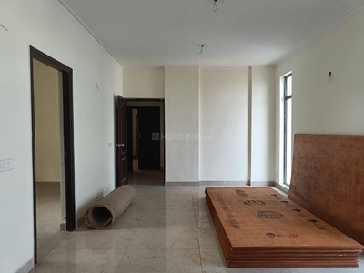 4 BHK Flat for rent in Noida Extension, Greater Noida - 2100 Sqft
