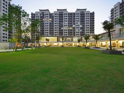 1082 sq ft 2 BHK 2T Completed property Apartment for sale at Rs 1.63 crore in Kalpataru Riverside in Panvel, Mumbai