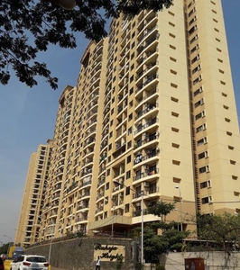 675 sq ft 1 BHK 2T East facing Apartment for sale at Rs 1.25 crore in K Raheja Heights 9th floor in Malad East, Mumbai