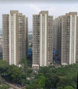 1600 sq ft 3 BHK 3T West facing Apartment for sale at Rs 1.65 crore in Lodha Amara Tower 26 27 28 30 34 35 9th floor in Thane West, Mumbai
