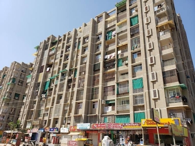 1960 sq ft 3 BHK 3T Apartment for sale at Rs 80.00 lacs in ICB Flora in Gota, Ahmedabad