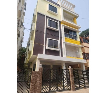 3Bedrooms Flat For Sale At Northern Avenue Paikpara Kolkata