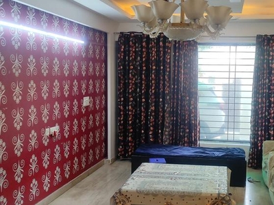 6 Bedroom 250 Sq.Mt. Independent House in Sector 50 Noida