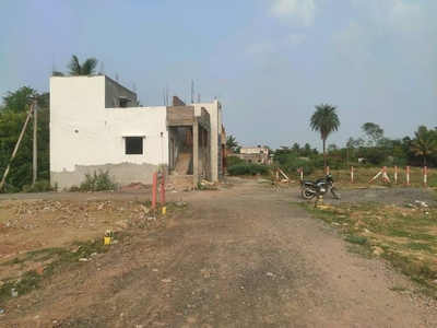600 sq ft NorthEast facing Completed property Plot for sale at Rs 22.00 lacs in Project in Mudichur, Chennai