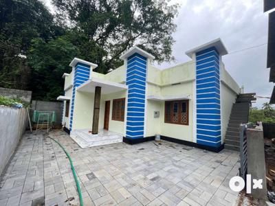1000Sqft villa/5cent/3 BHK/ 36lakh/ Palakal Thrissur