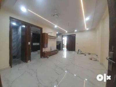 3Bhk Brand New flat with lift and car parking in Shalimar Garden..
