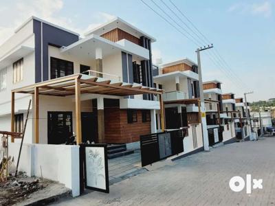 4 cent 3 bhk beautiful villas kakkanad infopark 5 km 2 car parking