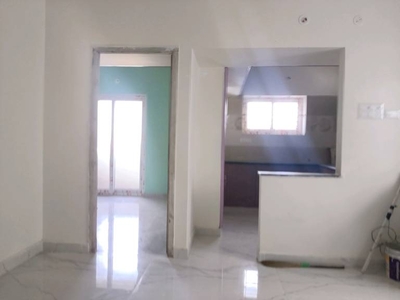 1100 sq ft 2 BHK 2T North facing Apartment for sale at Rs 53.00 lacs in Project in Sembakkam, Chennai
