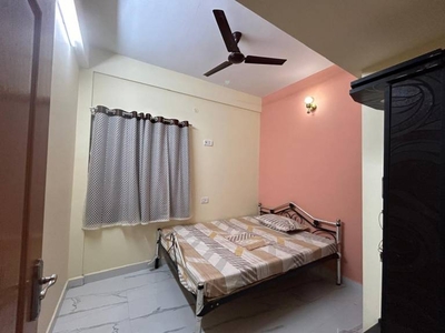 700 sq ft 2 BHK 2T East facing Apartment for sale at Rs 40.00 lacs in Project in Ambattur, Chennai