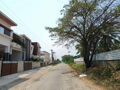 9600 sq ft West facing Plot for sale at Rs 2.60 crore in Project in Kazhipattur, Chennai