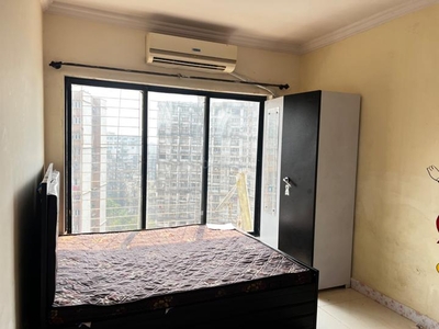1 RK Flat for rent in Goregaon East, Mumbai - 280 Sqft