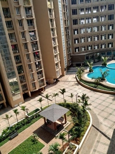 2 BHK Flat for rent in Malad West, Mumbai - 877 Sqft
