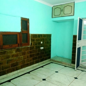 2 BHK Flat for rent in Paschim Vihar, New Delhi - 950 Sqft