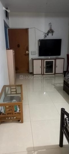 2 BHK Flat for rent in Sion, Mumbai - 700 Sqft