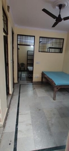 1 RK Flat for rent in Sarita Vihar, New Delhi - 350 Sqft