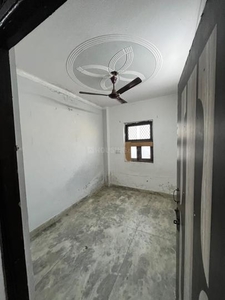 2 BHK Flat for rent in Dwarka Mor, New Delhi - 550 Sqft