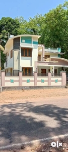 10.5 cent 4 Bhk New House (complete Teak )pazhangalam Bus Route Front.
