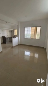 2 BHK flat wants to sell