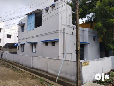 2400 sqft individual house in Pozhichalur bhavani nagar corner plot