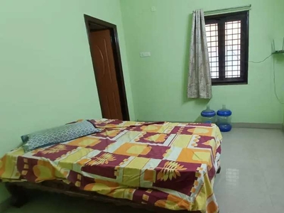 2bhk Fully furnished flat for rent in Madhapur
