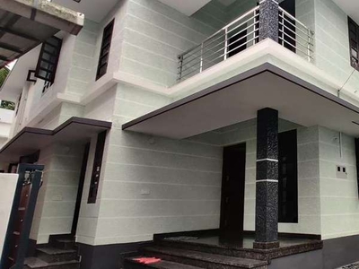 2floor house 4.69cent plot for sale (1yr old) thaikkattukara