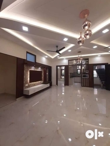 3 BHK 3 washroom luxury flat with roof right