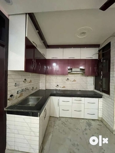 3BHK INDEPENDENT BUILDER FLAT AVAILABLE FOR RENT IN DWARKA MORH