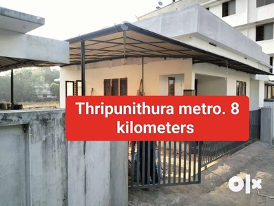 *42 lakh * Thiruvankulam near high way area's