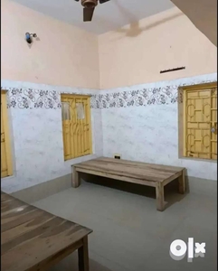 Clean A 1RK Private House Available for rent in Dum Dum Metro station