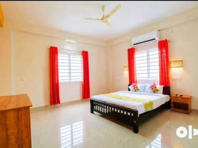 FAMILY ONLY: 2 BHK BRAND NEW FURNISHED AC APARTMNT RENT IN VAZHAKKALA