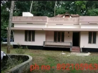House for rent near kaippilly bhagavathy temple