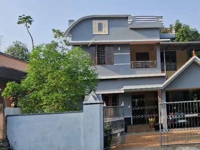 House for sale at Vellappally, Paipad