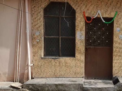 Property in dilshad garden for rent in good condition