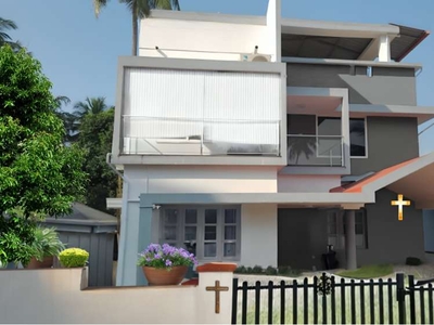 Ready to move 6BHK Independent Villa - 2 years old - Kankanady