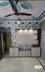 Semi Furnished flat in Raghu Nagar , Janak puri